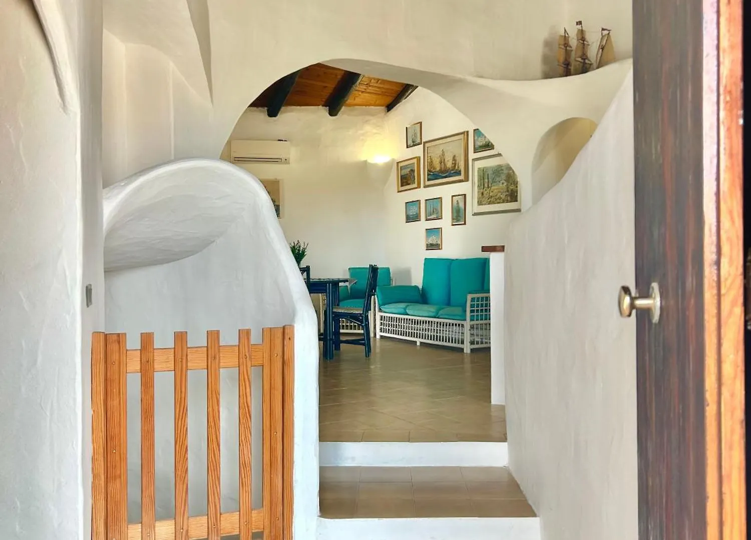 Nura'S - Villa Paola Vista Mare Valledoria  Italia